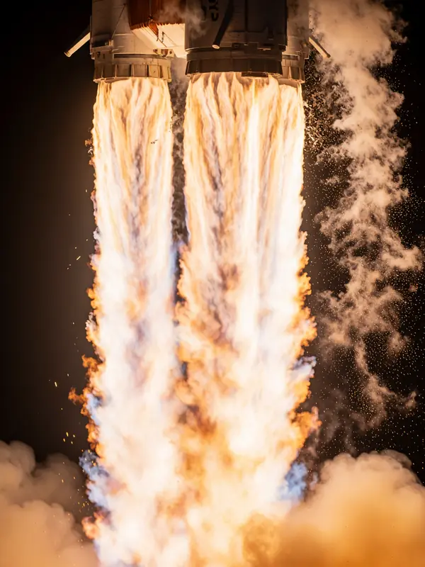 Krea 2 Turbo: Rocket launch exhaust, extreme close-up